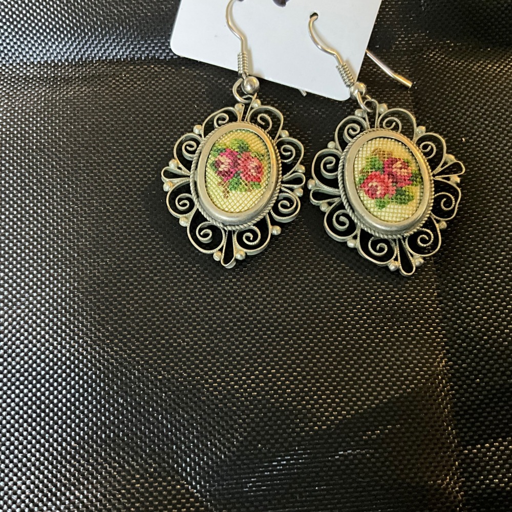 Filigree‎ Earrings Floral Petit Point Embroidery Vintage Silver Tone Coquette